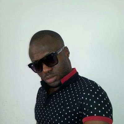 I like to meet kind hearted people. I like to interact with new friends. I like to get nice vibes from people around me. I like to do business that pays well.