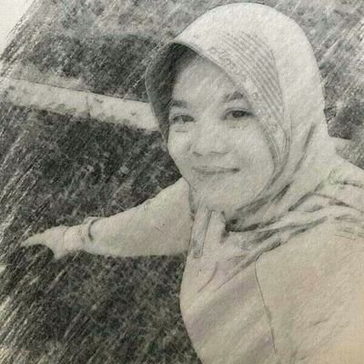 SetianaSulis12's profile picture. sederhana