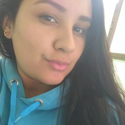 🎓 Acadêmica-Direito. 
 21, Scs. | 🌈♎💚
 Snap: PastelldeFrango