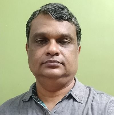 I am Prasad Bangera, Marketing and Sales video specialist. I develop Social media content. I am founder of INFOVIDIA.