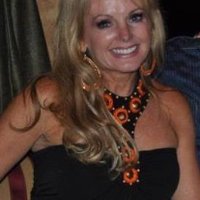 Kimberly Nicholson - @kimwechsler Twitter Profile Photo