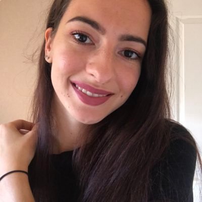 lauurinehrd's profile picture. Be happy and positive.