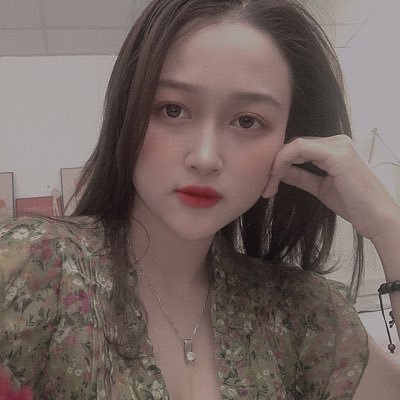 TrnH27384379's profile picture. You only live once, but if you do it right, once is enough.