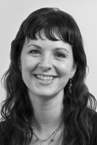 EmmaQueralto's profile picture. passionate about being a joyful single parent and teaching this to others, my gorgeous daughter, laughter, meditation, law of attraction, camping and cake.