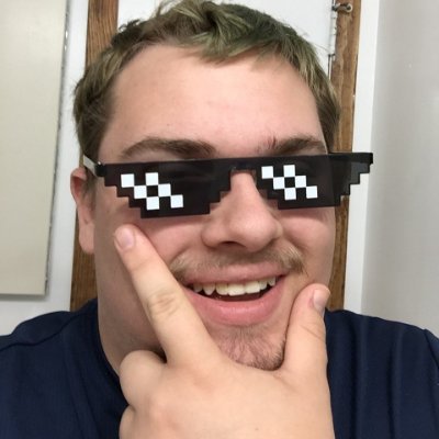 I make Youtube videos......yes another lost soul.