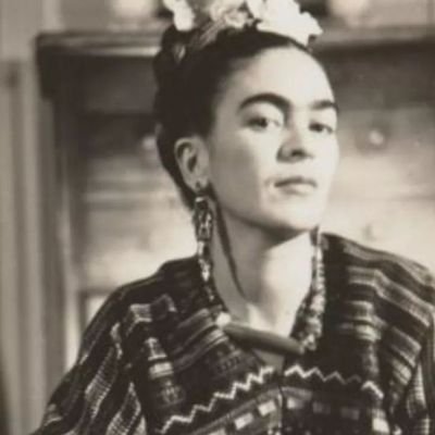 Frida89645916's profile picture. Pienso luego existo