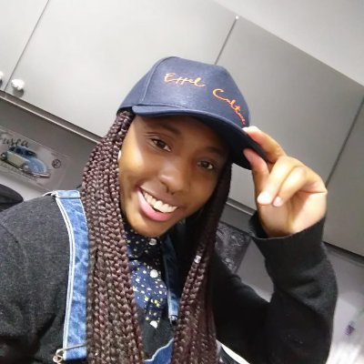 Libriana com asc em sagitário
🏳️🌈😘😊
Programadora e fã de HP