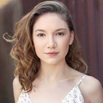 HelenLy79105451's profile picture. 