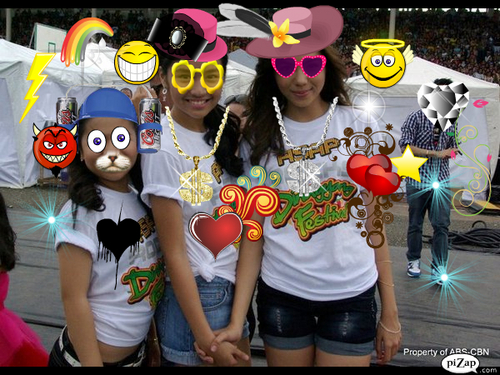 aDiKsA_mArAcLaR's profile picture. i love you all twitter