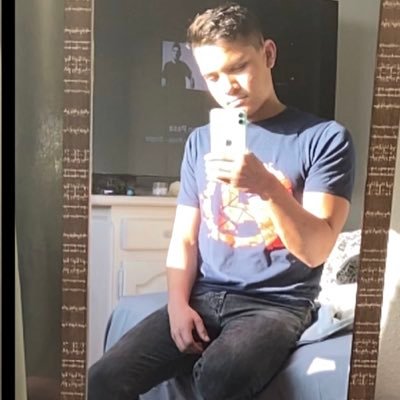 keruro97's profile picture. 