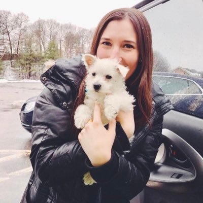 Jules, 21, VT (She/Her) | Front-end developer | Photographer | Foodie