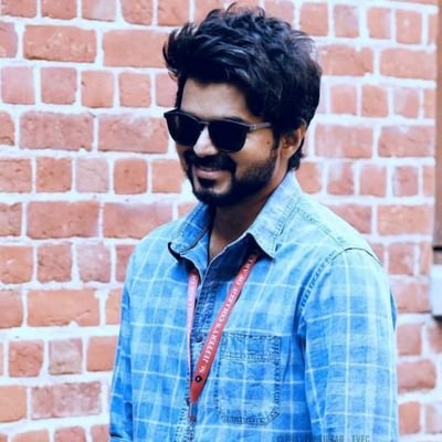 Thalapathy ♥️
Amma. nd Appa ♥️♥️
March 24 first cry😭