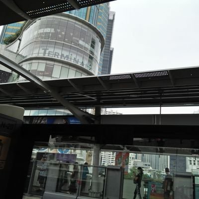 nmyxmh's profile picture. .