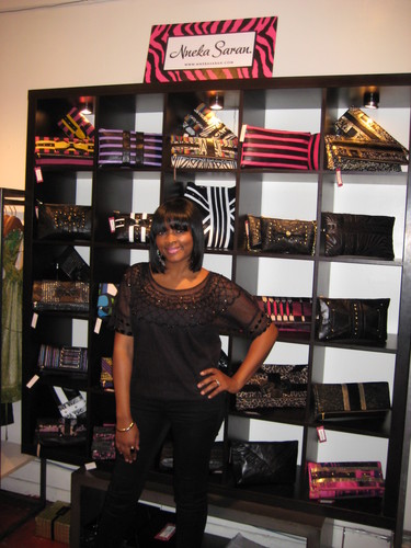 NnekaSaran's profile picture. Jesus lover. Creative soul. Designer at heart. Wife and mommy to a set of awesome twin toddlers! Momprenuer. Handy Chics co-creator.