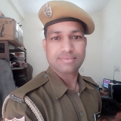 Roshan62794052's profile picture. 