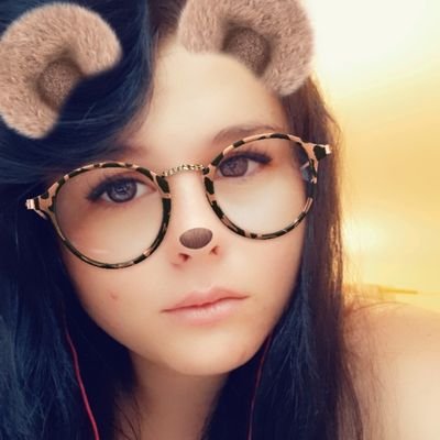 QueenOfRosez's profile picture. ✌S E M I ~ H I A T U S✌
#SaveOurChildren