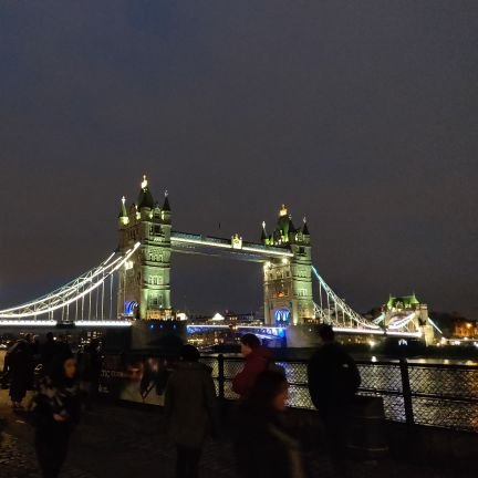 ZhSee1's profile picture. 