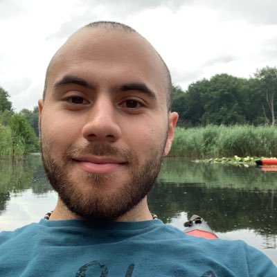 issakhoury16's profile picture. 