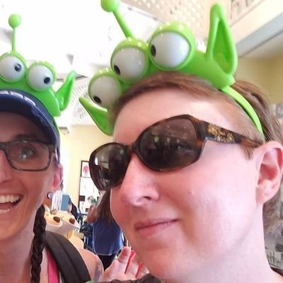 pmknqwn's profile picture. Pluviophile