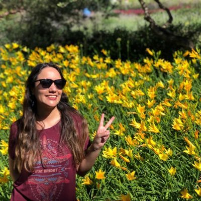 IstariDanae's profile picture. A cat person.