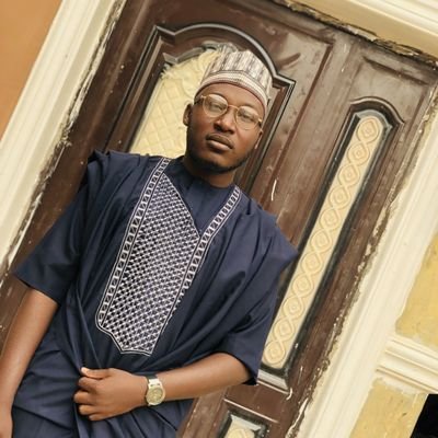 Future king💞||fugus||geologist🎓||Muslim📿||#ManUtd