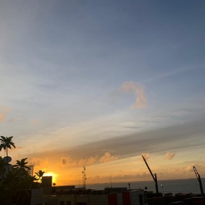 hussainsml's profile picture. 