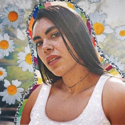 FRIDA SOFÍA ✨When you require a miracle, trust in a Witch ✨ Lesbian Hoe 🏳️‍🌈🦄🌙 IG: freaky.fri