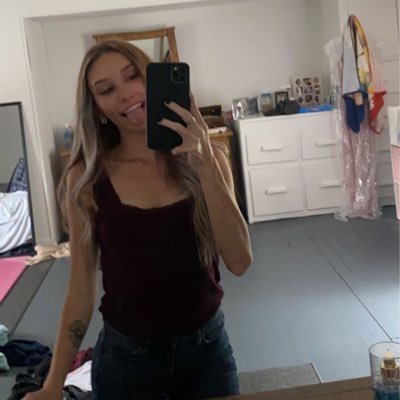 Marisssa_marie1's profile picture. 