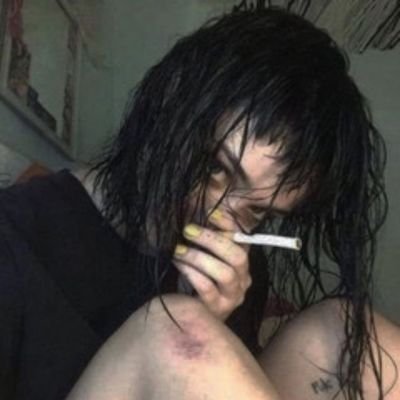UqHVCsOwYqZ1yi2's profile picture. Любви нет) только её подобие 💔💔👌😔