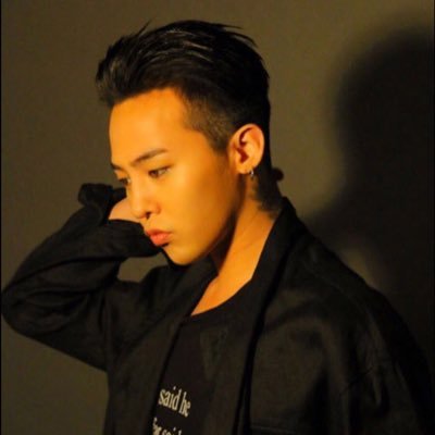 mgraycie18's profile picture. VIP • FAM • FANGIRL