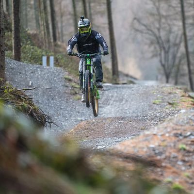 azzer_mtb_83's profile picture. MTB enthusiast from Northamptonshire




Ambassador for @veetirecouk
#takeyourselffurther