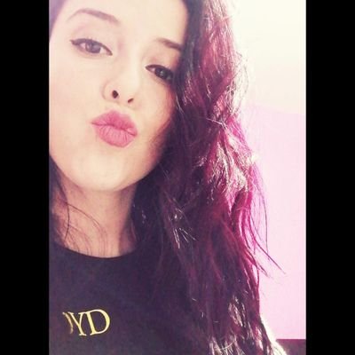 ax_camargo's profile picture. 