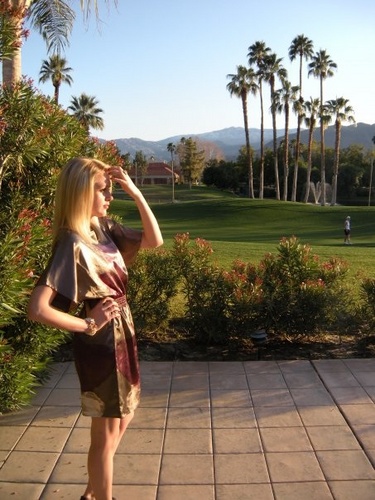 lizziej99's profile picture. 