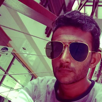 Sarfraz07911779's profile picture. 