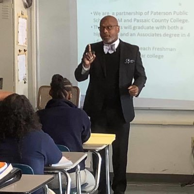 Associate Director @Kean University, Past Grand Master PHA Masons, ΦΒΣ Life Member