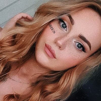23 🌻 holistic therapist 💆🏼‍♀️