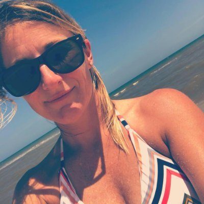 KellyMCooper's profile picture. 