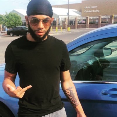 JoJoTwoTime's profile picture. A boxer. I'm Blacc and Rican (Blacc from the waste below) chairman of Ya mom and Money Team C up till the world blow up