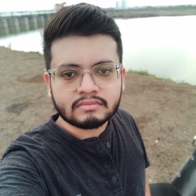 yug90577109's profile picture. Student