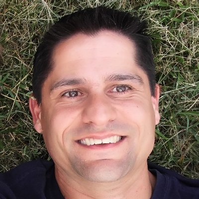 bill_lakenan's profile picture. Dad, husband, tech nerd, cook