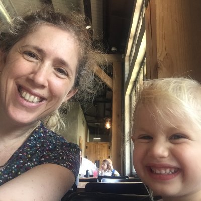 A proud mom & grandma; Wife; Love science; Fascinated by humans; Believe that AI tech at the👐 of top scientists is the 🗝 to unlock the secrets of maladies🦠💊