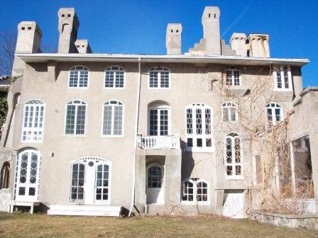 This late Victorian Gothic style manor home was built of concrete by Richard Shaw-Wood in the 1870’s and now sits high atop the former Lawson Estate grounds.