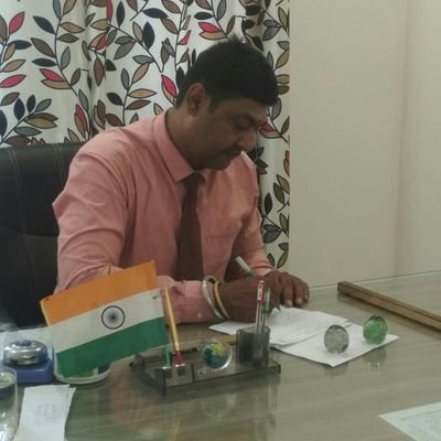 No Party-
Ex School Principal/Advocate /Social worker ,GOLD MEDALIST( Ranchi  University  athe)MBA,PGDHRM,LLB,B.Ed-
(University gold medalist-year 2000&2002