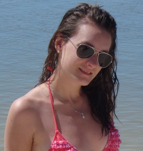 Virnurse's profile picture. ♥ única ♥
♥ Si alguien sonríe cuando algo le va mal, es porque.. Ya encontró a quien echarle la culpa ♥