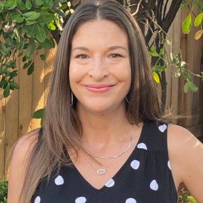 MsOlsenOwls's profile picture. 5th Grade Language Arts Teacher