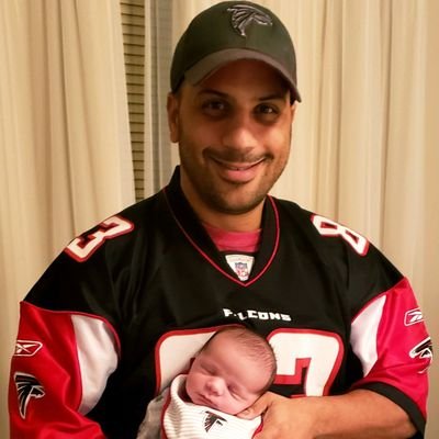 idiotrugger's profile picture. Steak, Potatoes, Beer, Gambling and Football?