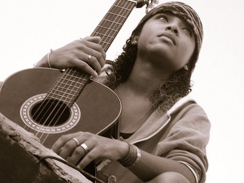Liberdade é pouco, o que eu desejo ainda não tem nome ;) Mari ♥ My Life ♥ ...