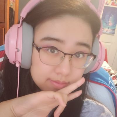 Hi! I'm Nanari 🇨🇦🇹🇼 I like games, manga and anime☆ based in Vancouver ☆ゲーム好き☆漫画とアニメ好き ☆ 日本語と中国語勉強している ☆