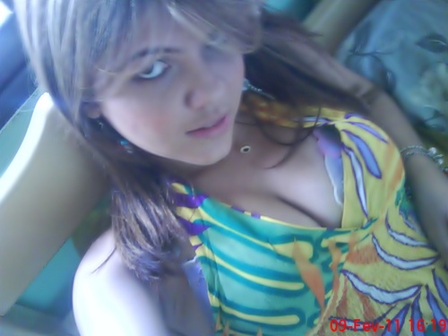 Gabizinhapiai's profile picture. Eu amo fazer novas amizades
e compor e cantar musicas^^
Msn: H_mara2009@hotmail.com
http://t.co/zCF9PafbVG  ♥