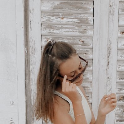 Nella19843579's profile picture. čauahoj